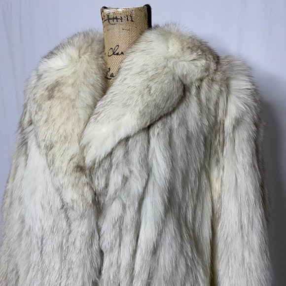 Saga Fox Fur Coat White Cream Gray - Picture 3 of 16